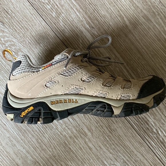 MERRELL Continnum low profile Hiking Shoes - Picture 12 of 13